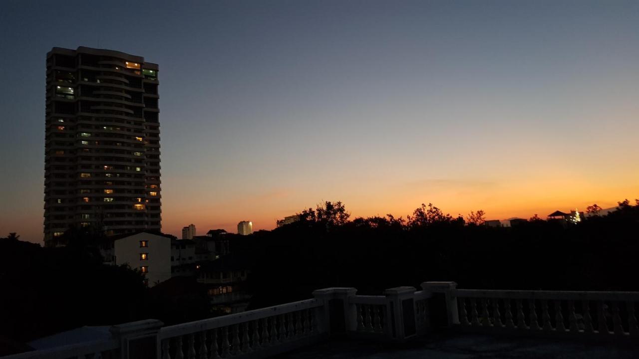Hotel Doubletree House Chiang Mai Zewnętrze zdjęcie